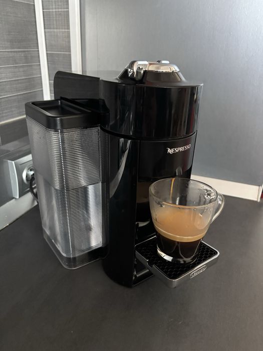 Aparat de cafea cu capsule Nespresso Venturo - Delonghi
