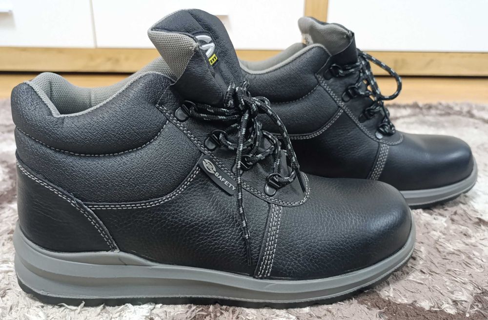 Работни мъжки обувки - зимни