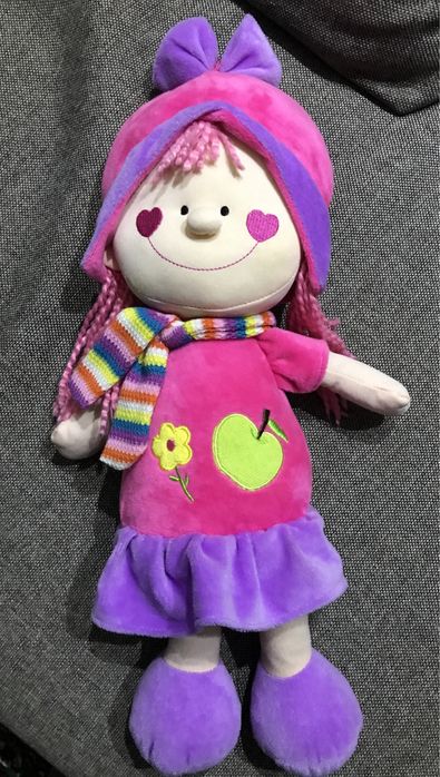 Кукла, мягкая яркая