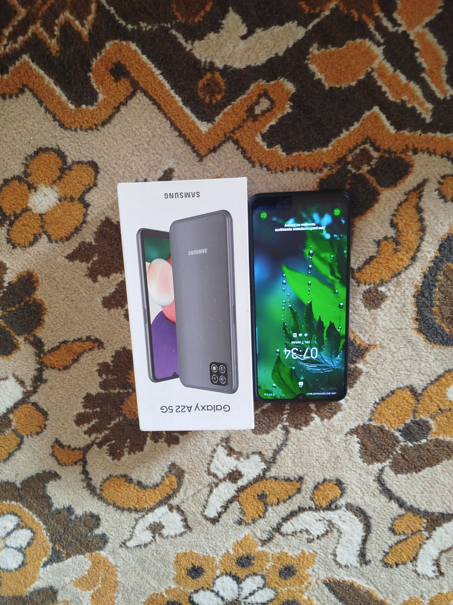 Honor x7c va Samsung A22 5 g.