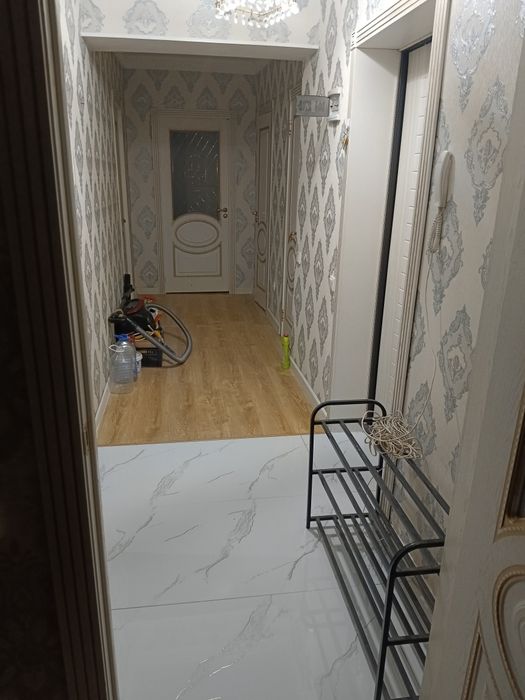 Сдам 3 ком.квартиру 250000+комуслуга