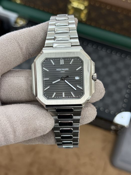 Patek Philippe Cubitus Rhodium Dial