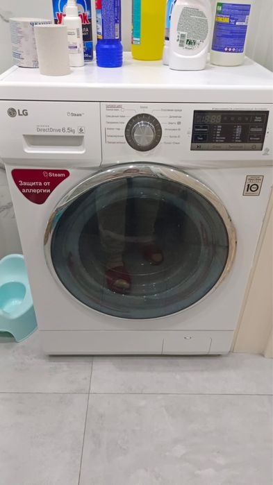 Продам стиральную машинку LG 50.000тг