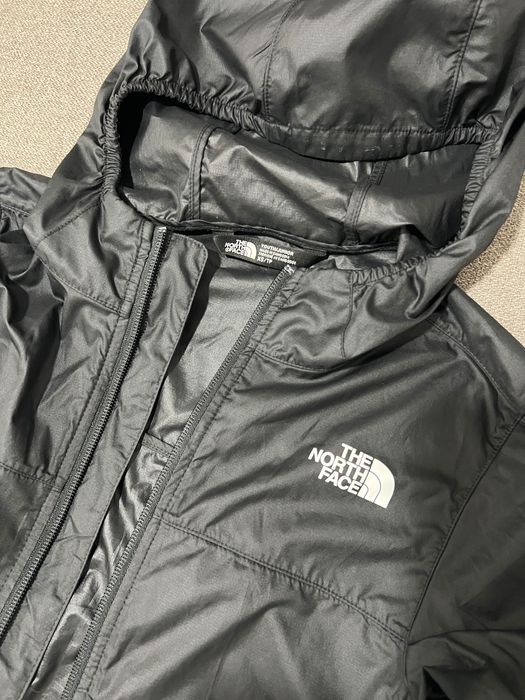 Оригинално детско яке ветровка The North Face