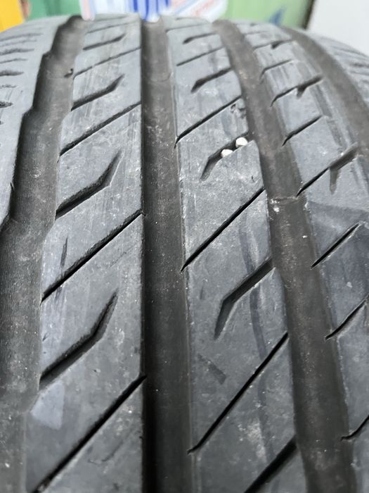 Гуми semperit 235/55/18 летни