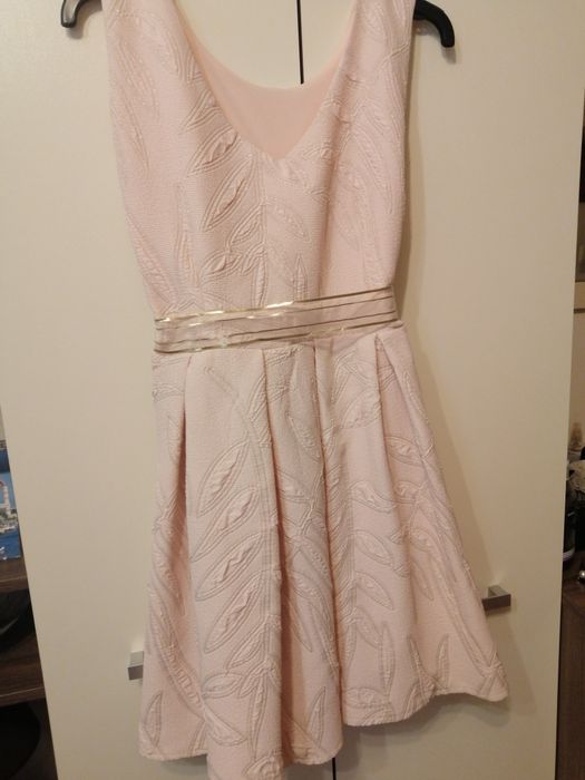 Дамска рокля, цвят пепел от рози, с коланче