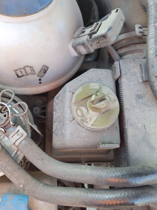 Rezervor lichid servodirectie VOLKSWAGEN GOLF IV Variant 1J5 1999 - 2006 1.9 TDI ATD, AXR