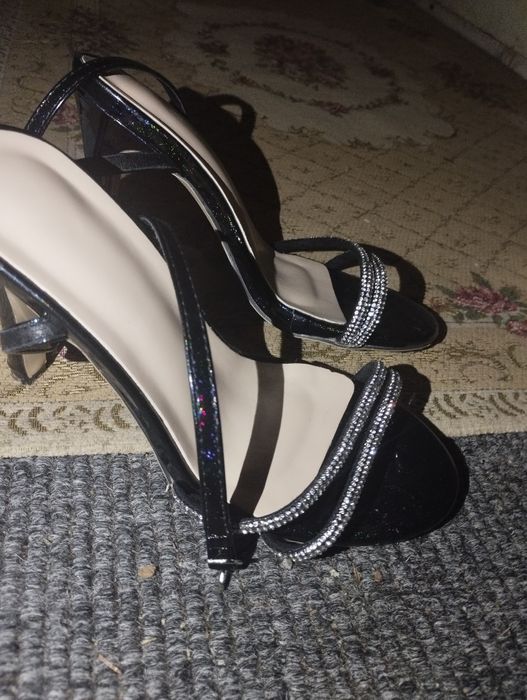 Tocuri mărimea 35-36