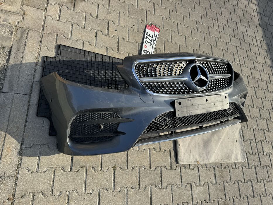 Оригинална предна броня за Mercedes W213 W238 AMG