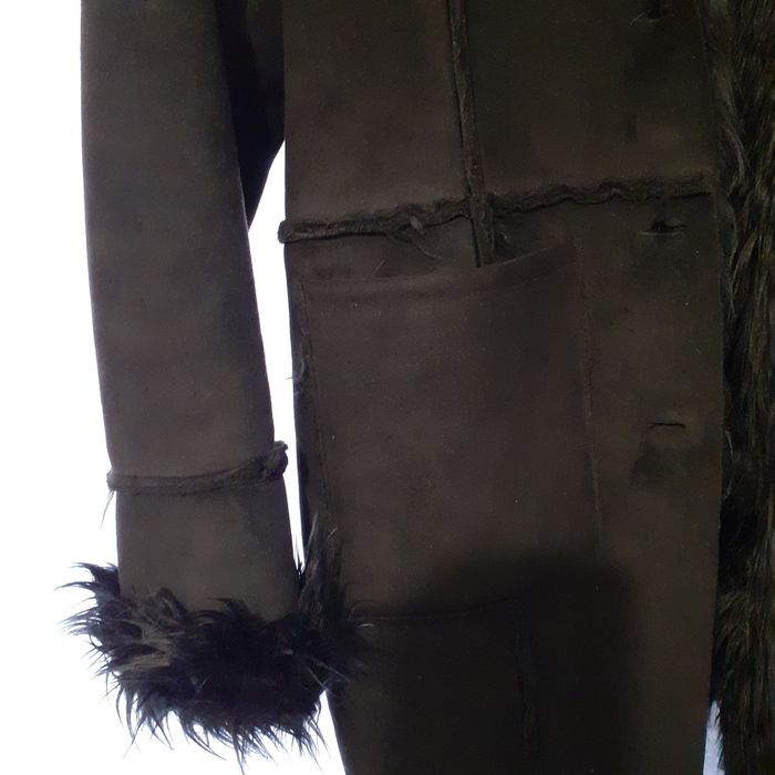 Vand geaca tip cojoc modern nou