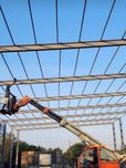 Vand hale metalice la super preț de producător