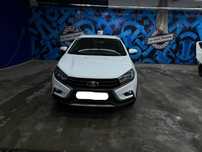 Lada vesta sw kross