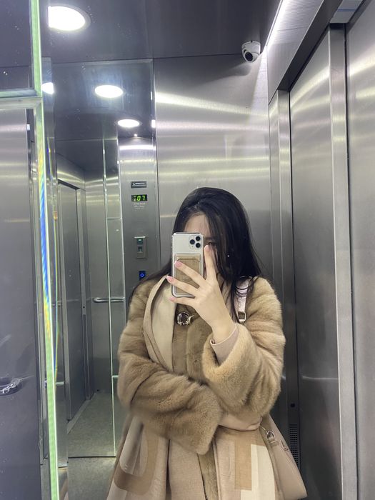 Продам норковую шубу