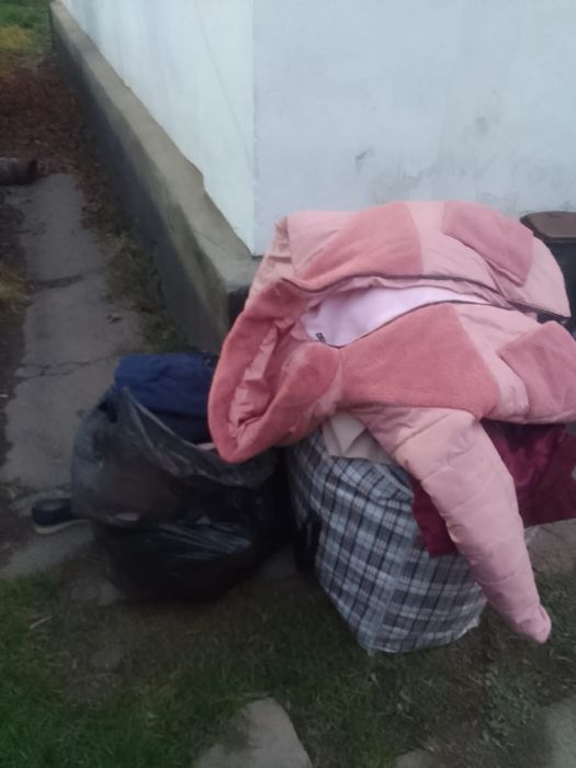 Обменяю одежду на конфеты/печенье