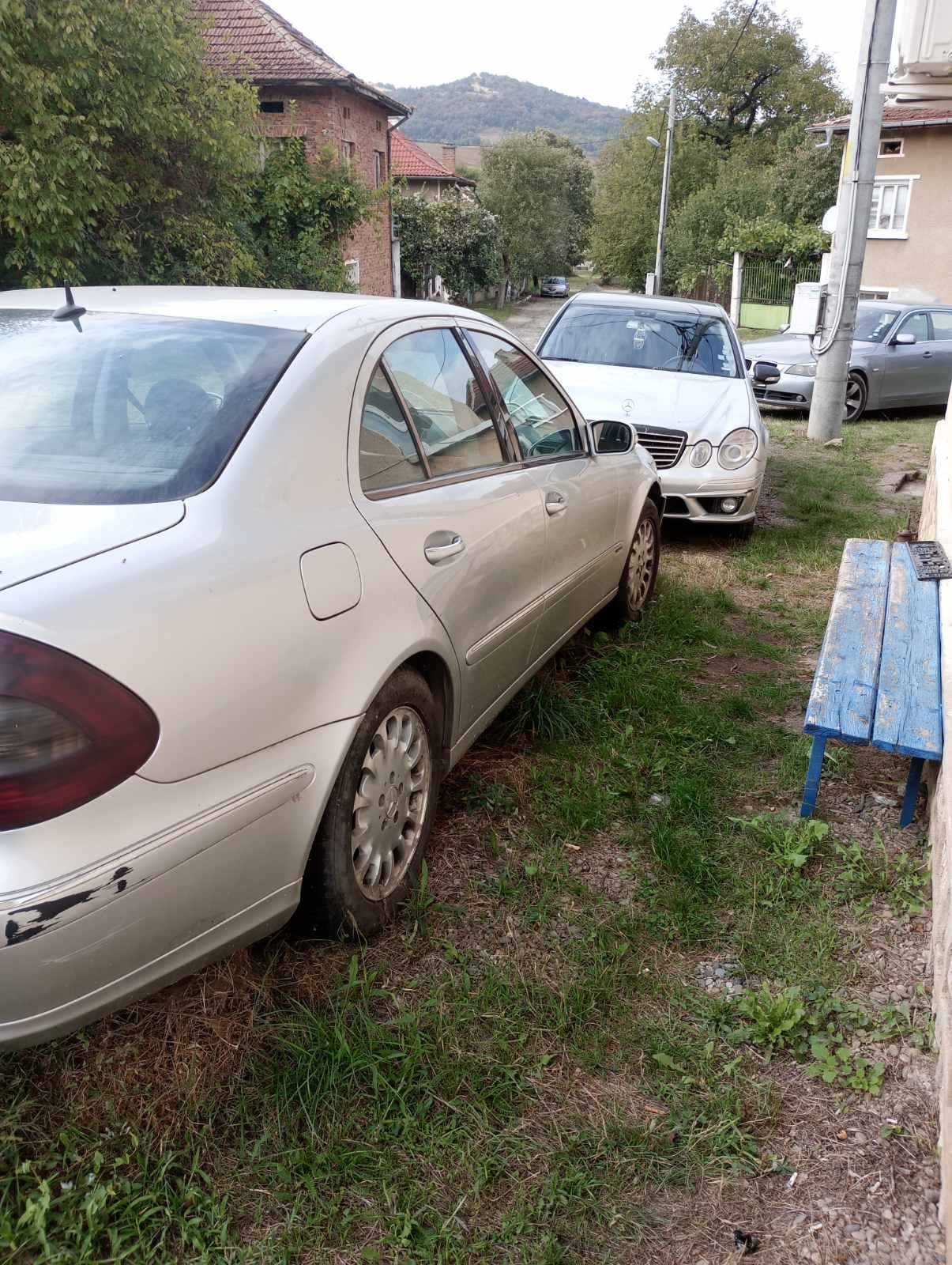 Мерцедес Е270 177к.с. 2003г Автоматик