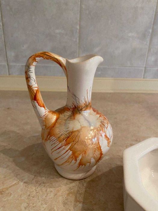 Сет с чаени чаши, чайник, каничка, захарница