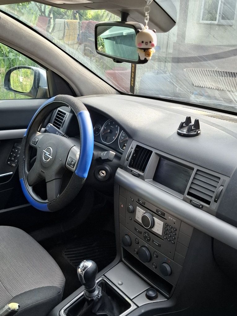 Vând Opel Vectra C