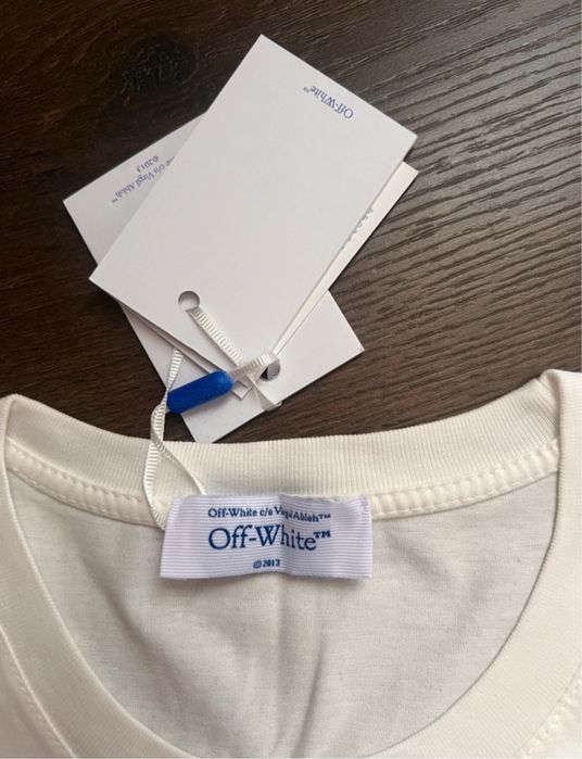 Tricou off white