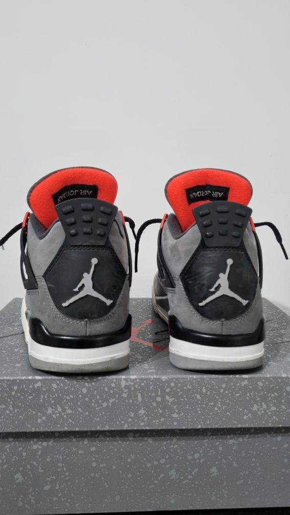 Jordan 4 Infrared