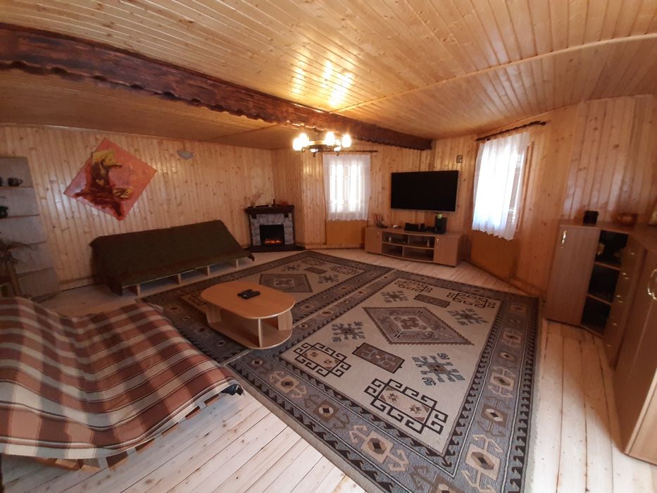 Inchiriez cabană Lepșa Vrancea Liberă de revelion 9000 lei!3 nopți