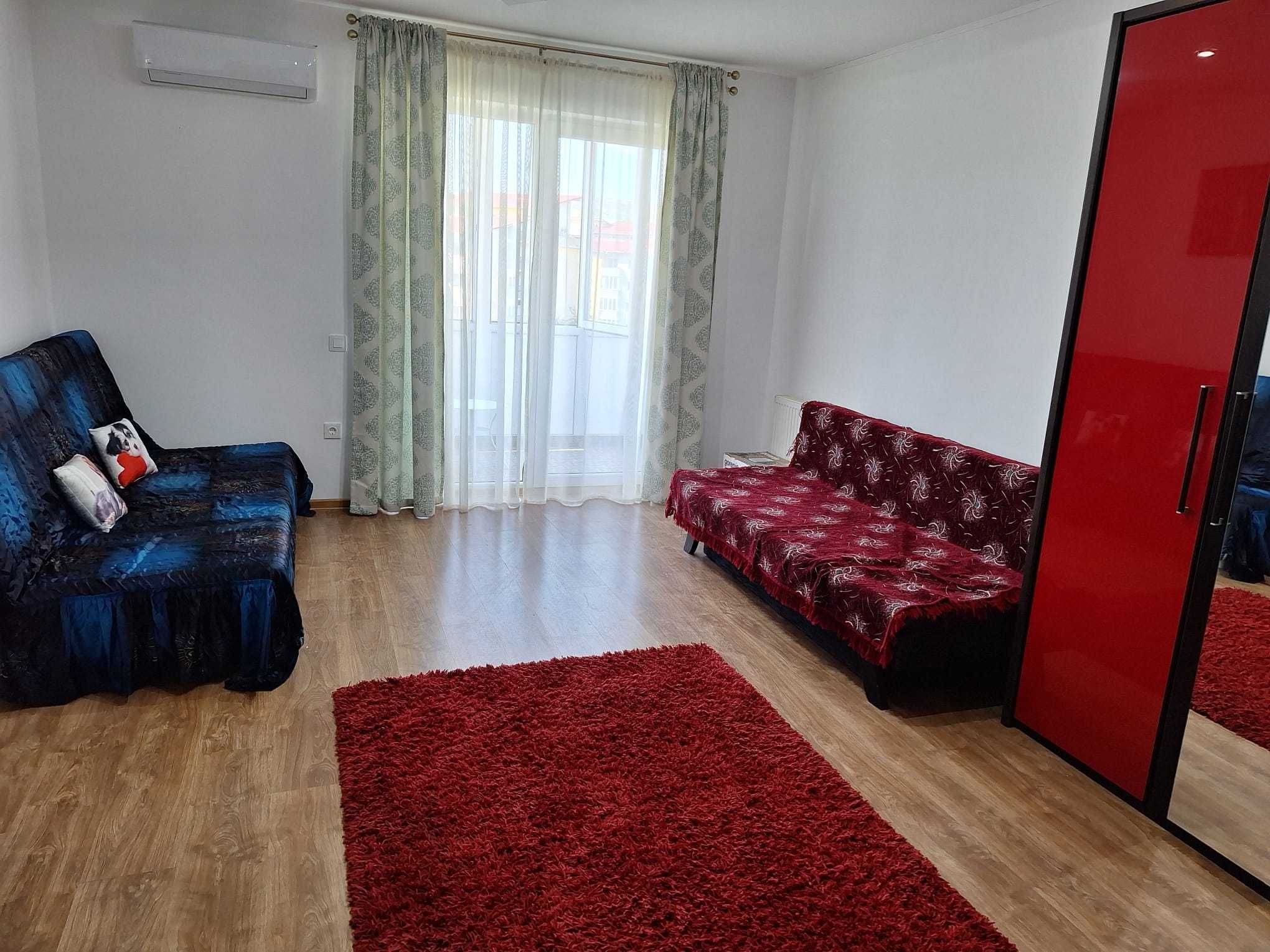 Inchiriez apartament cu o camera, 34 mp, Strada Florilor nr.86