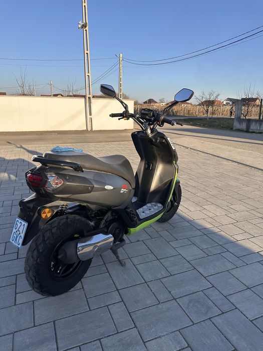 Scuter peugoet kisbee streetzone din 2018