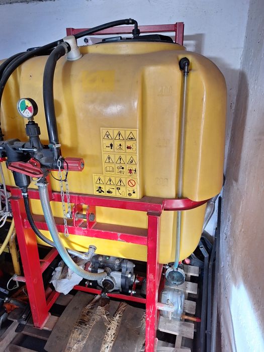 Vindem o stropitoare..