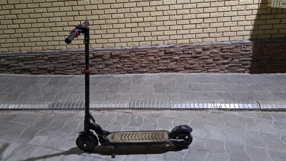 Электросамокат продам