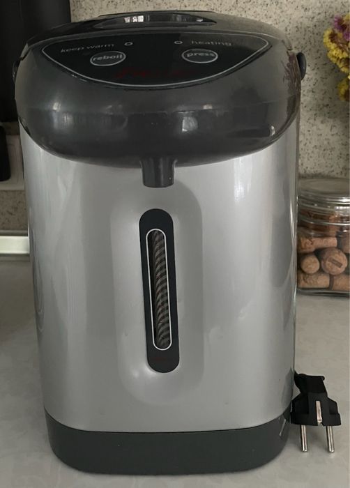 Термопот на 3 литра