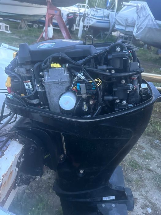Извънбордов двигател Mercury Mariner FourStroke EFI 40 к.с.