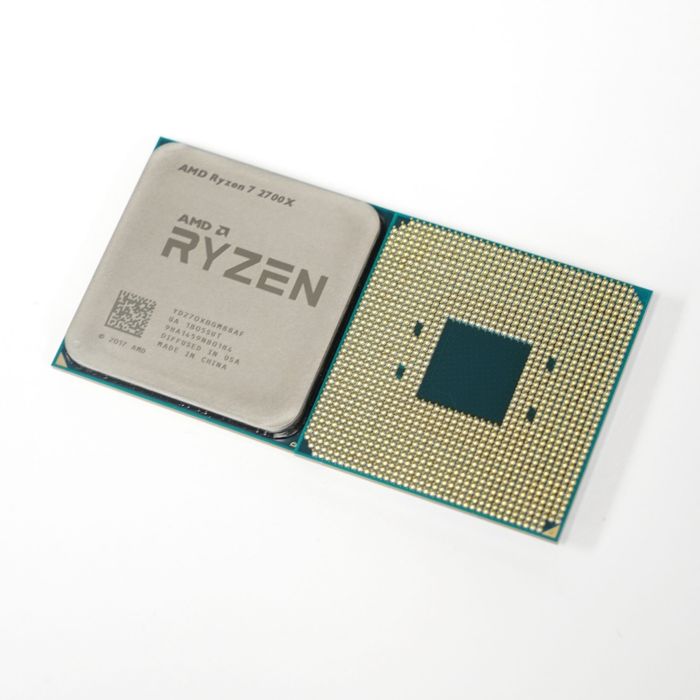 Продам Ryzen 7 2700x