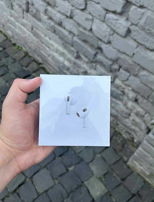 Casti AirPods 3 | Noi, Sigilate | Livrare in 24h | Ultimele bucati !