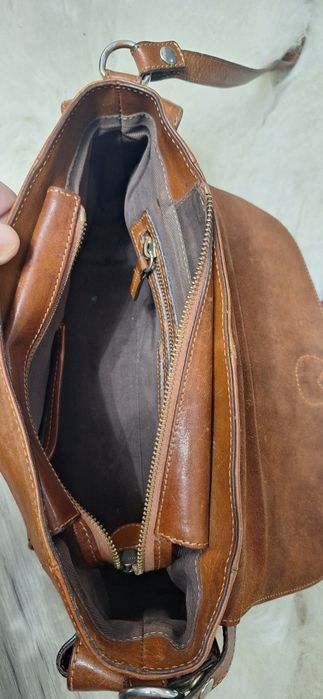 Geanta Massimo Dutti