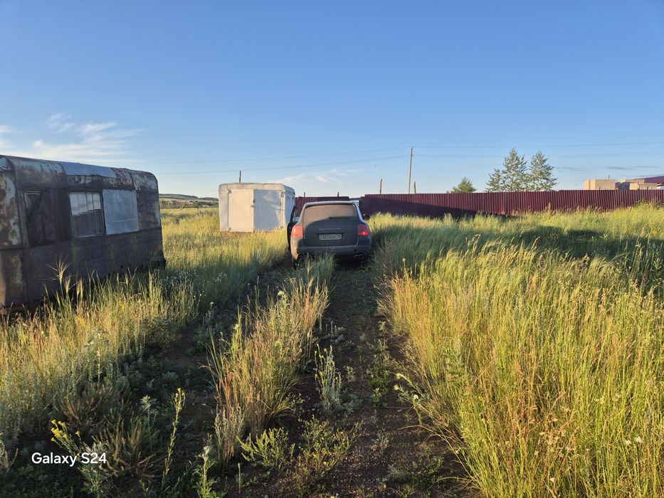 Участок Вдоль трассы