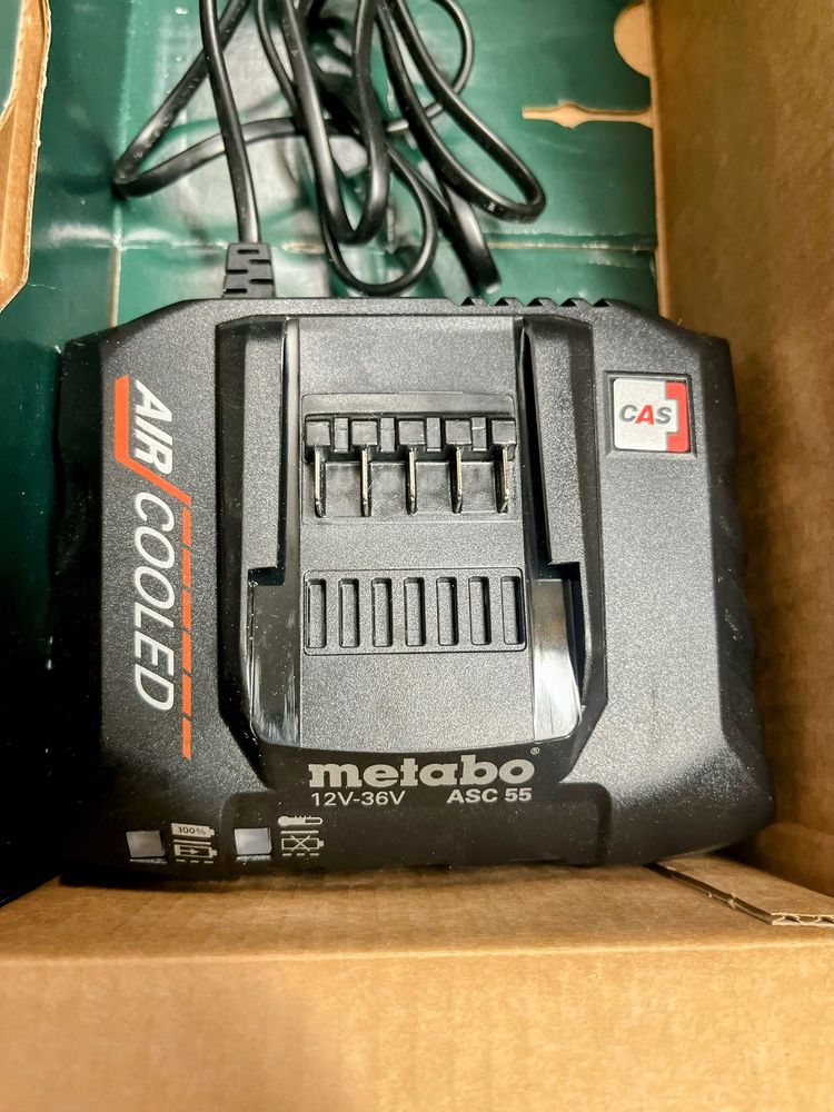 Metabo комплект батерии и зарядно