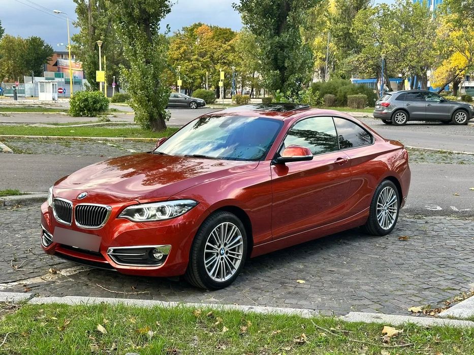 BMW Seria 2 BMW 220d xDrive Luxury Line*H&K*Camera*Trapa*Volan M*Scaune sport*