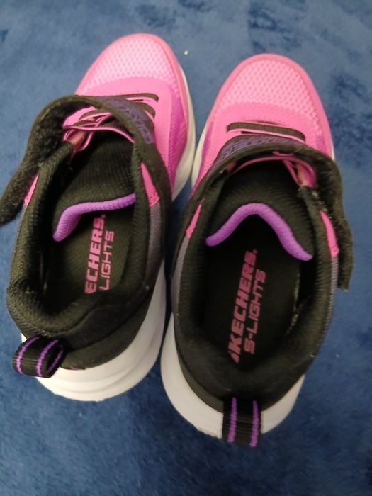 Adidasi  Skechers 29