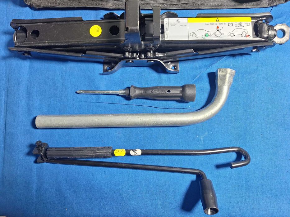 KIT Complet Cric AUTO OEM VW Passat Skoda Superb Seat EXEO + HUSA