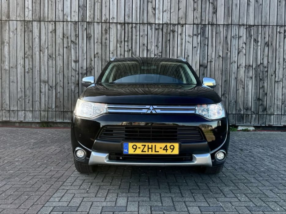 Mitsubishi Outlander 2015 PHEV