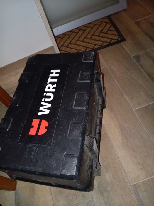 Ръчен циркуляр WÜRTH TKS 59-E, 1300 W, черен пластмасов куфар