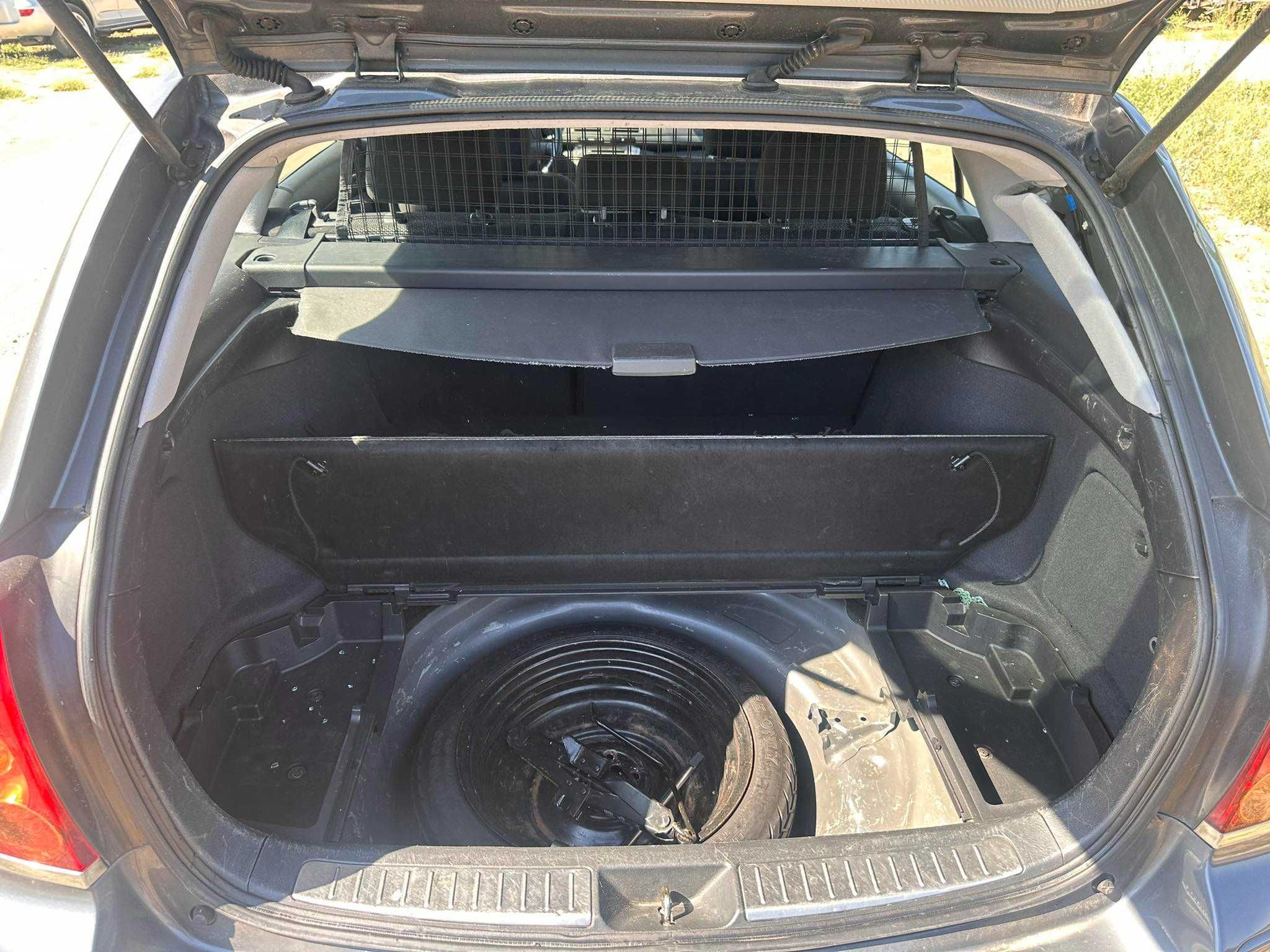 НА ЧАСТИ Toyota Avensis 2.0 D-4d 116к.с 2005г