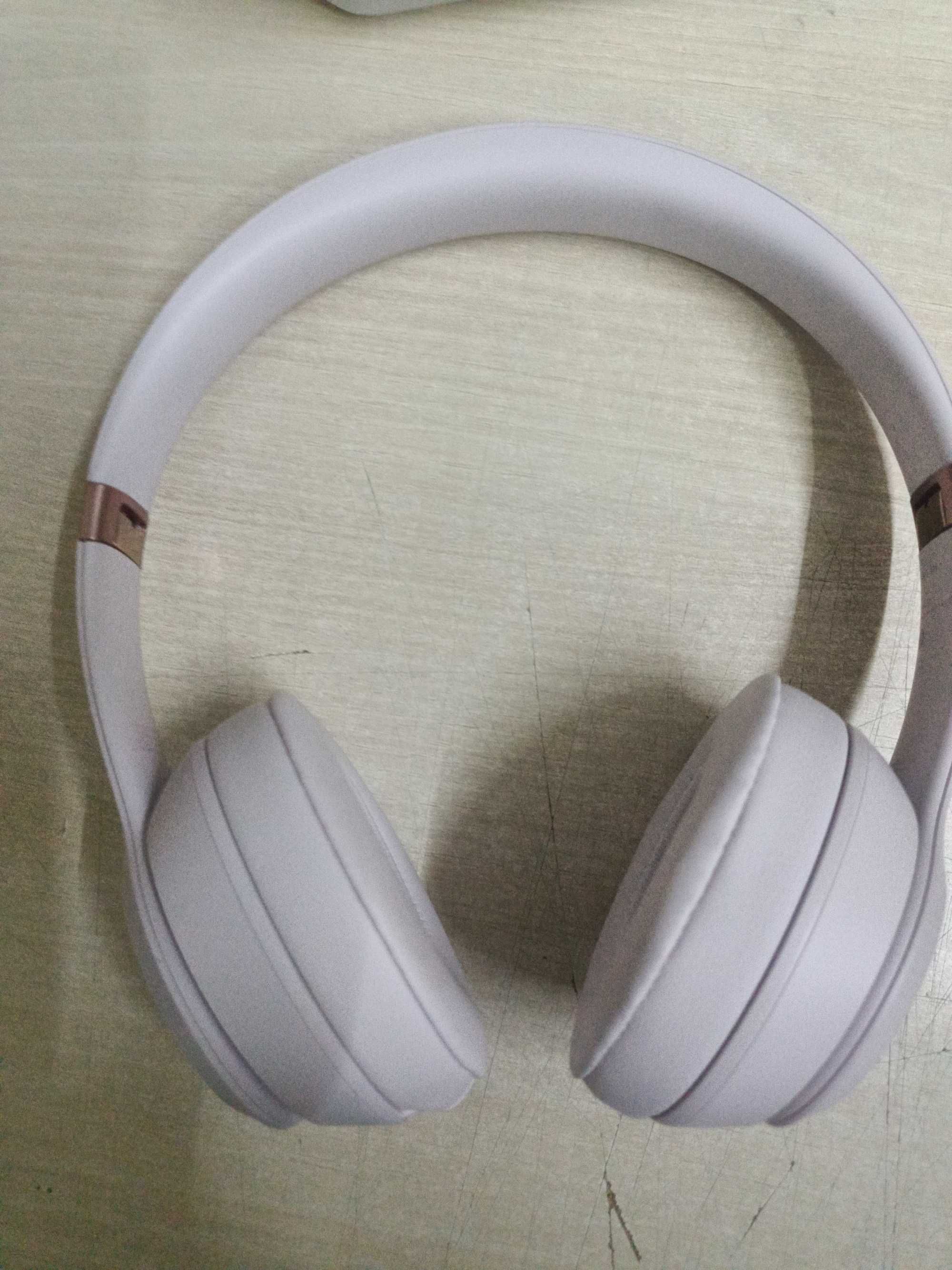 Beats Solo 4 roz