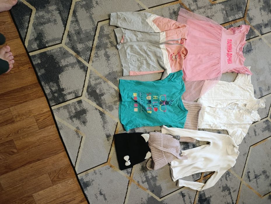 Отдам детские вещи