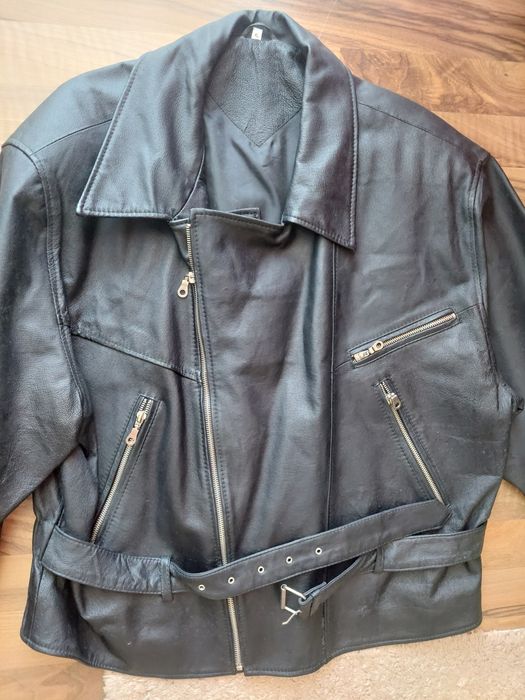 Geaca de piele naturala ideal moto,chopper,rock sau de strada ,XL