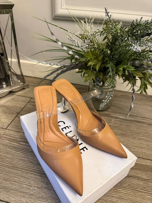 Женские туфли Zara