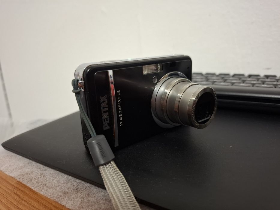 Цифрова камера Pentax Optio S12