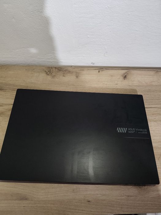 Vand laptop Asus Vivobook Go 15