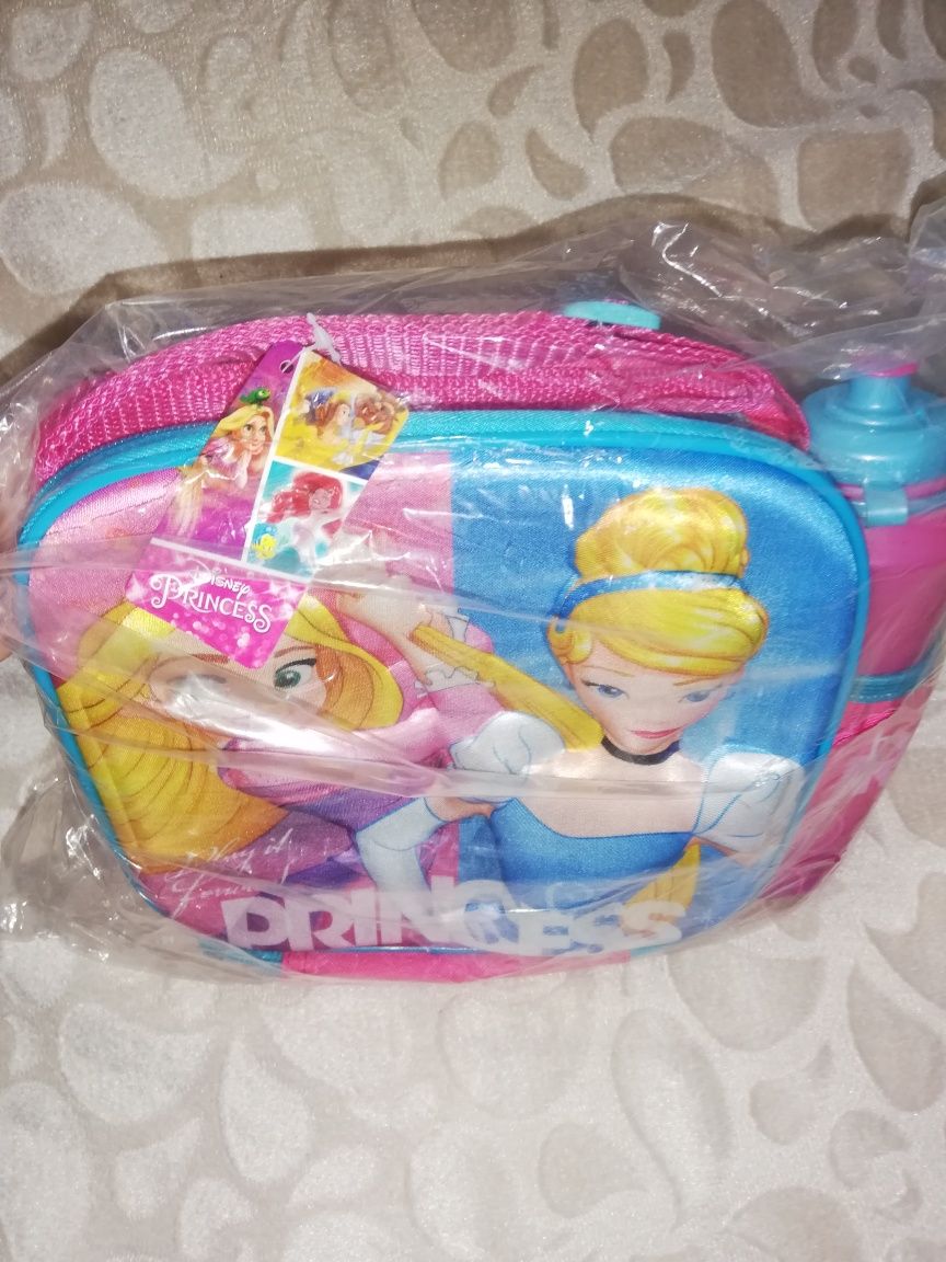 Детска Полиестерна изолирана  чанта 3d образ със спортна бутилка.