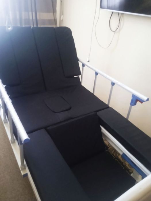 Медецинская кровать