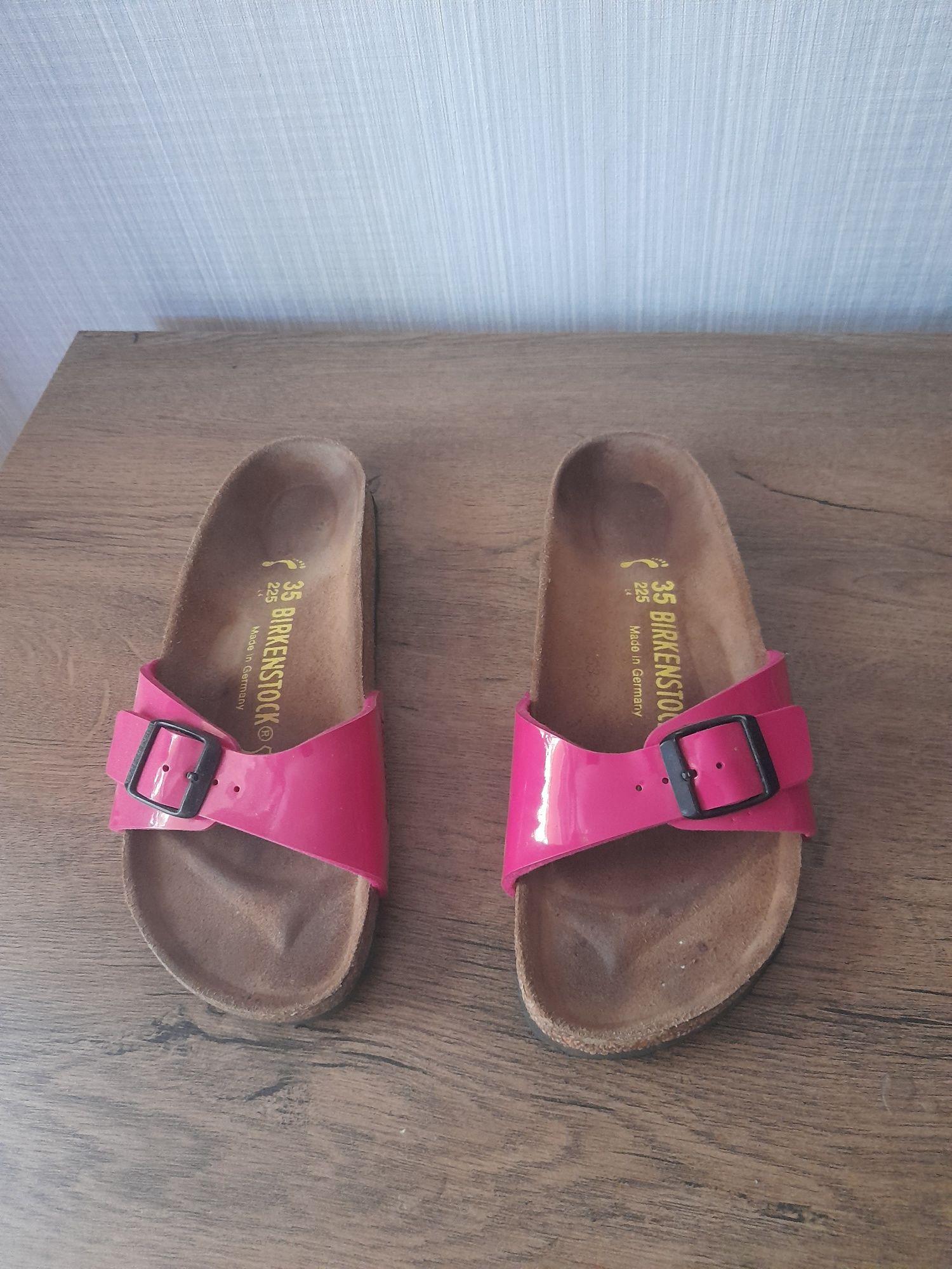 Birkenstock чехли 35 номер 2броя.